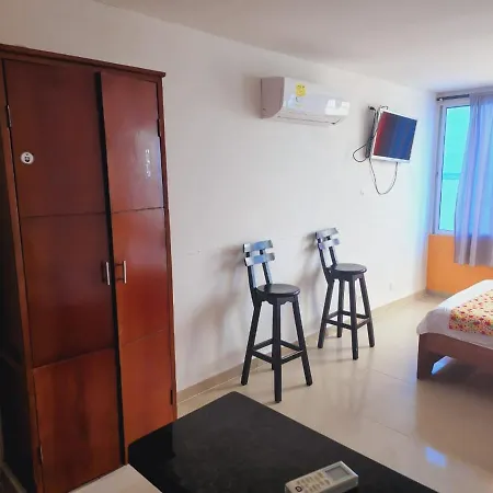 Aparta-estudio, Piso 19, Con Vista Al Mar Apartamento